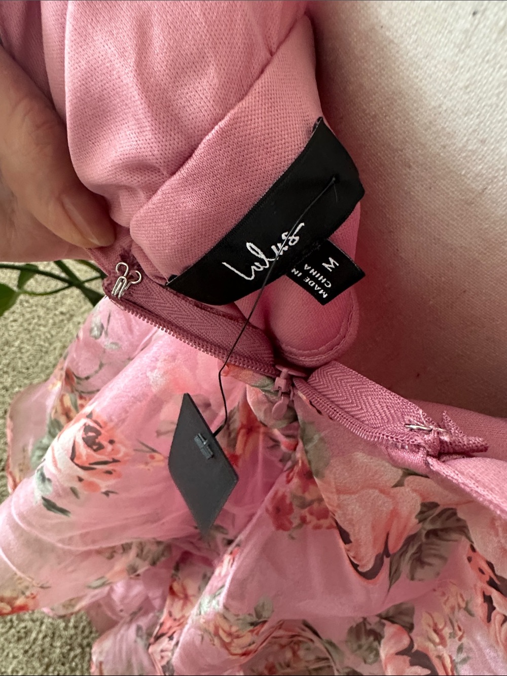 Lulus NWT Garden Radiance Pink Floral Organza Ruffled Maxi Gown M - Picture 9 of 9